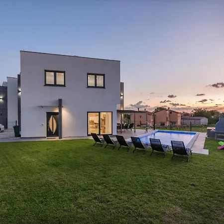 Сasa de vacaciones Villa Noa Kaštelir