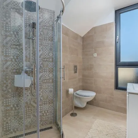 Villa Noa Сasa de vacaciones Kaštelir
